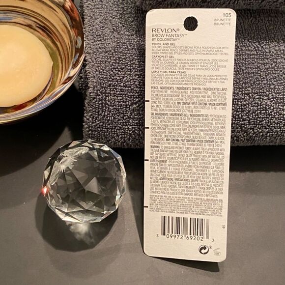 1043 Revlon Colorstay Brow Fantasy Pencil & Tinted Gel #105 Brunette NWT - Picture 2 of 3